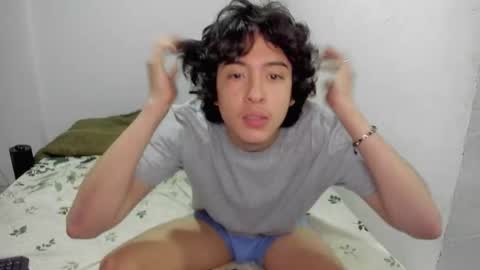 Snapshot of picaszomilos350 chatting on November 7, 2025, 9:31 am picaszomilos350 online show from November 7, 2025, 9:31 am