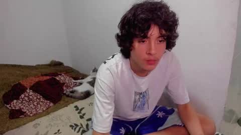 Snapshot of picaszomilos350 chatting on November 22, 2025, 11:15 pm picaszomilos350 online show from November 22, 2025, 11:15 pm