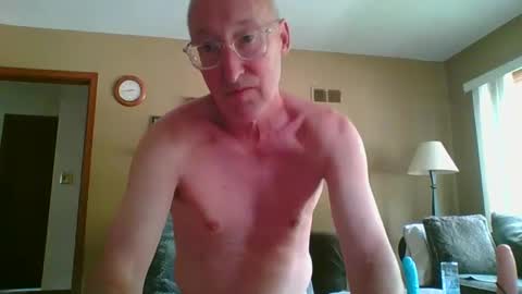 Snapshot of piethomas chatting on September 29, 2025, 7:40 pm PieSunshine online show from September 29, 2025, 7:40 pm