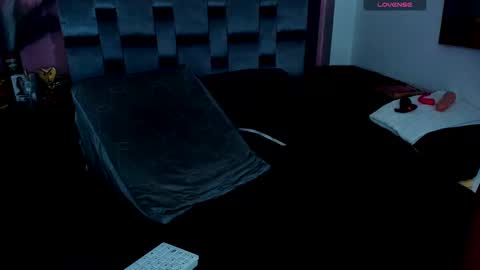 Snapshot of piggy_eddy chatting on January 15, 2025, 2:06 am Eddy Brock... Its a pleasure to talk to... online show from January 15, 2025, 2:06 am