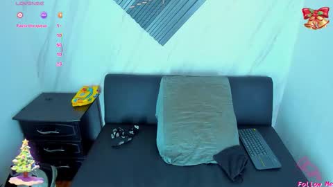 Snapshot of piggy_eddy chatting on December 15, 2025, 4:50 am Eddy Brock... Its a pleasure to talk to... online show from December 15, 2025, 4:50 am