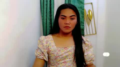 pinay_cristine online show from November 19, 2025, 2:06 pm