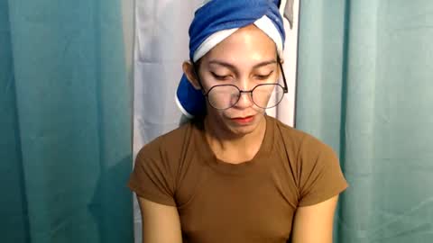 Snapshot of pinay_lucy chatting on March 11, 2025, 9:24 am lucyLove online show from March 11, 2025, 9:24 am