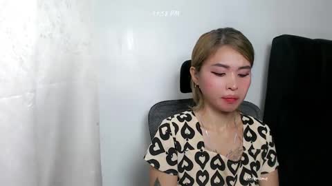 Snapshot of pinay_romancee chatting on October 26, 2025, 4:02 pm pinay_romancee online show from October 26, 2025, 4:02 pm