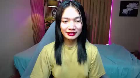 Snapshot of pinay_shenna chatting on September 18, 2025, 11:01 am Shenna online show from September 18, 2025, 11:01 am