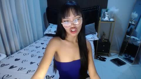 Snapshot of pinay_slutx chatting on February 17, 2025, 9:35 am dee online show from February 17, 2025, 9:35 am
