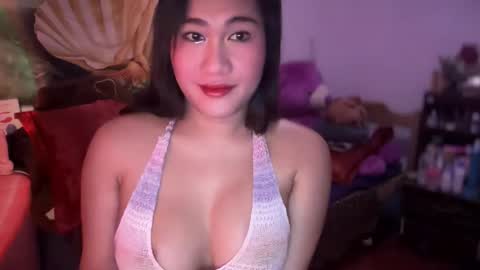 Snapshot of pinay_sofiexx chatting on November 20, 2025, 3:18 am sofielove online show from November 20, 2025, 3:18 am