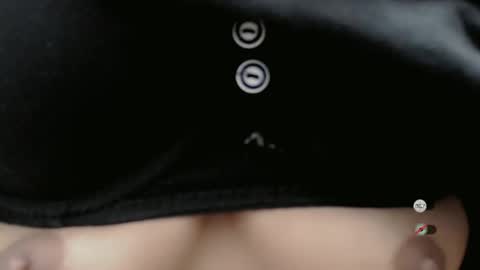 Snapshot of pinay_sweetgirl_ chatting on October 19, 2025, 5:41 am pinay_sweetgirl_ online show from October 19, 2025, 5:41 am