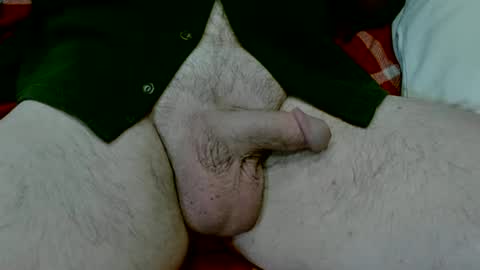 Snapshot of pinewoodman chatting on January 3, 2025, 6:55 am pinewoodman online show from January 3, 2025, 6:55 am