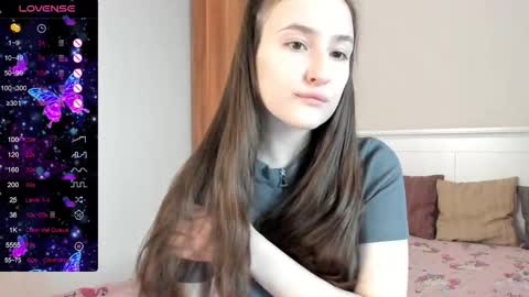 Snapshot of pingviluly chatting on November 20, 2025, 6:13 am pingviluly online show from November 20, 2025, 6:13 am