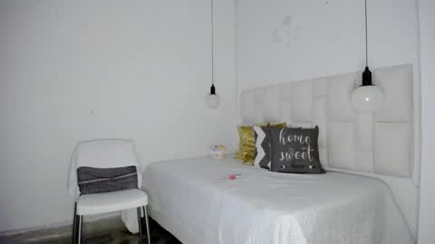 tiffany online show from September 20, 2025, 8:54 pm