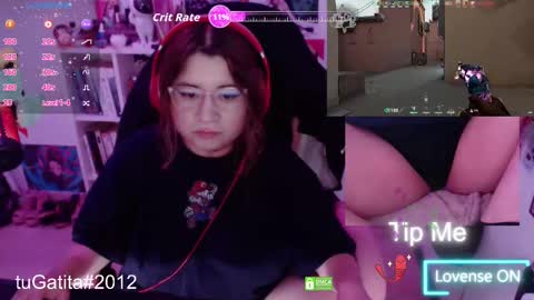 Kitty online show from September 17, 2025, 6:53 pm