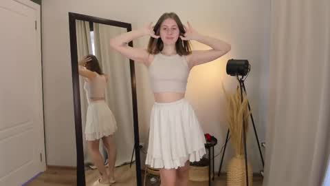 Muse online show from September 24, 2025, 1:36 pm