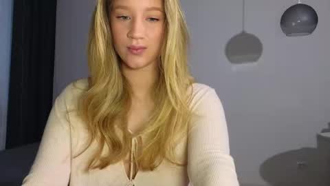   online show from November 7, 2025, 3:28 am