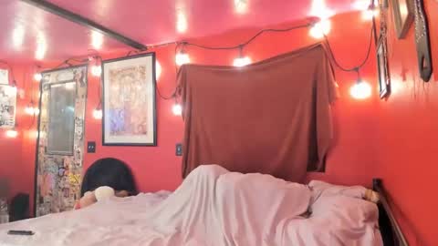 Virginity smiles online show from December 24, 2024, 11:17 am