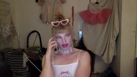 Snapshot of pinkfag chatting on February 12, 2025, 7:02 pm pinkfag online show from February 12, 2025, 7:02 pm