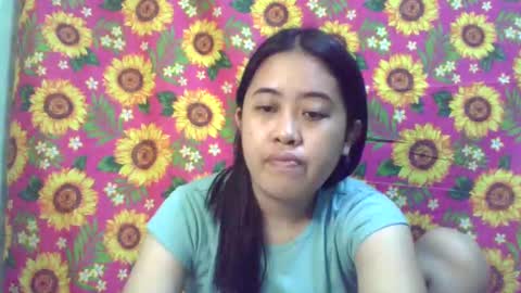Snapshot of pinkish_shine chatting on February 8, 2025, 1:01 pm Hi its me shine online show from February 8, 2025, 1:01 pm