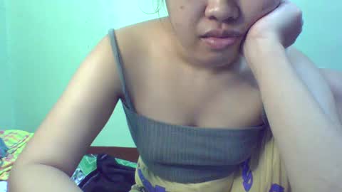 Snapshot of pinkish_shine chatting on February 14, 2025, 6:12 am Hi its me shine online show from February 14, 2025, 6:12 am