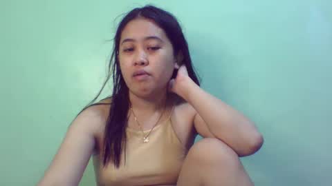 Snapshot of pinkish_shine chatting on February 15, 2025, 4:58 am Hi its me shine online show from February 15, 2025, 4:58 am