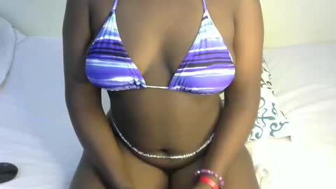 Snapshot of pinky_ebony1 chatting on October 31, 2025, 7:26 pm pinky online show from October 31, 2025, 7:26 pm