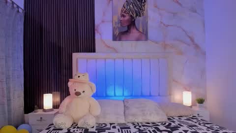 Peachy online show from September 29, 2025, 5:45 am