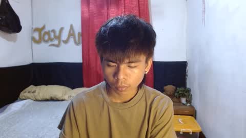 Snapshot of pinoymonstercock_xx chatting on January 19, 2025, 4:01 am WIN WIN JAY AR online show from January 19, 2025, 4:01 am