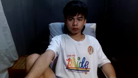 Snapshot of pinoymonstercock_xx chatting on November 23, 2025, 2:00 am WIN WIN JAY AR online show from November 23, 2025, 2:00 am