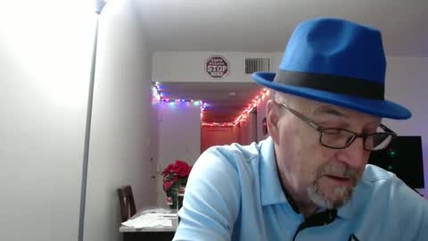 Snapshot of pipewizard chatting on December 12, 2024, 12:27 am pipewizard online show from December 12, 2024, 12:27 am