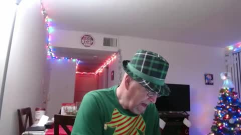 Snapshot of pipewizard chatting on December 29, 2024, 11:29 pm pipewizard online show from December 29, 2024, 11:29 pm