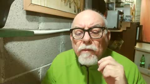 Snapshot of pippetta1 chatting on November 22, 2025, 2:49 pm pippetta1 online show from November 22, 2025, 2:49 pm