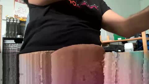 Snapshot of pirandellobellolo chatting on November 19, 2025, 3:01 pm PirandelloBello online show from November 19, 2025, 3:01 pm