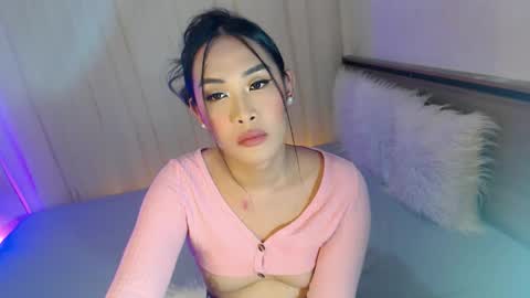 Ari online show from September 20, 2025, 4:19 pm