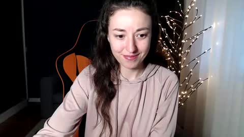 piscesgirl06 online show from December 13, 2024, 6:21 am