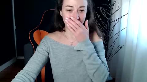 piscesgirl06 online show from December 14, 2024, 6:13 am