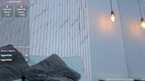 PittAndLunaa69 online show from January 7, 2025, 4:05 pm