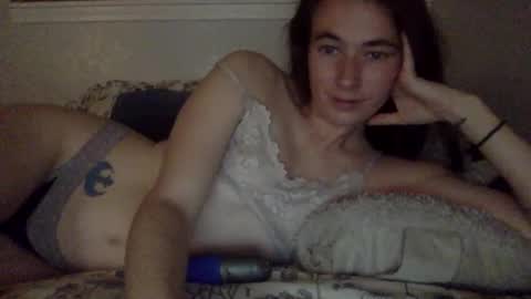 pixie_bella online show from October 28, 2025, 3:04 pm