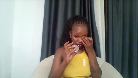 Majesty online show from November 25, 2025, 6:41 pm