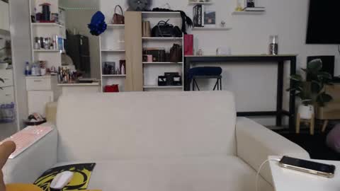 Snapshot of plasticgirll chatting on January 25, 2025, 6:35 pm plasticgirll online show from January 25, 2025, 6:35 pm