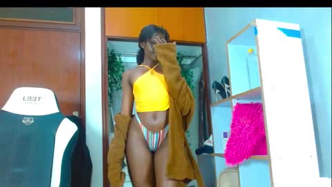 Snapshot of playboytit chatting on January 17, 2025, 6:36 am playboytit online show from January 17, 2025, 6:36 am
