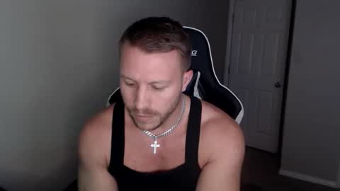 Snapshot of player2pawns chatting on December 2, 2025, 5:57 am Player online show from December 2, 2025, 5:57 am