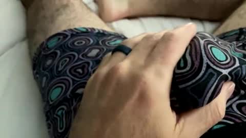 playful_hon online show from December 3, 2025, 1:02 am