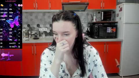 Snapshot of playful_mary chatting on January 8, 2025, 2:57 am Masha online show from January 8, 2025, 2:57 am