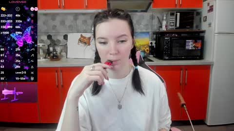Snapshot of playful_mary chatting on January 9, 2025, 11:56 pm Masha online show from January 9, 2025, 11:56 pm