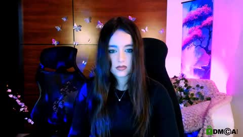 Snapshot of playful_sophie chatting on January 6, 2025, 2:03 pm Sophie online show from January 6, 2025, 2:03 pm