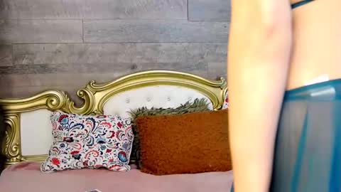 PlayfulSamy online show from December 11, 2024, 8:15 am