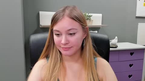 Snapshot of playgirl_valeria chatting on February 9, 2025, 2:29 pm Valeria online show from February 9, 2025, 2:29 pm