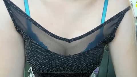 Snapshot of playgirl_valeria chatting on February 9, 2025, 5:54 pm Valeria online show from February 9, 2025, 5:54 pm