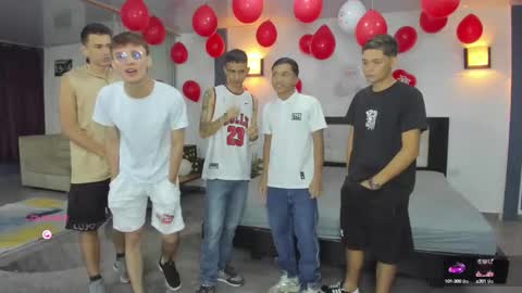 Snapshot of playhardsex chatting on September 20, 2025, 11:17 pm online show from September 20, 2025, 11:17 pm