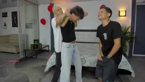 Snapshot of playhardsex chatting on September 24, 2025, 11:08 pm online show from September 24, 2025, 11:08 pm