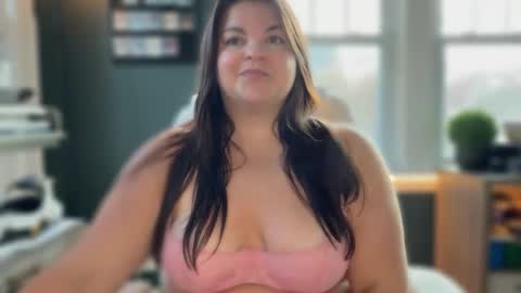 Snapshot of playwithbrittany chatting on November 6, 2025, 7:04 pm playwithbrittany online show from November 6, 2025, 7:04 pm